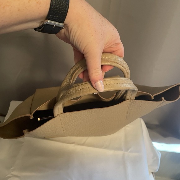 Ampersand As Apostrophe Medium Tan Pebbled Leather Tote Bag Purse Handbag - Picture 7 of 11